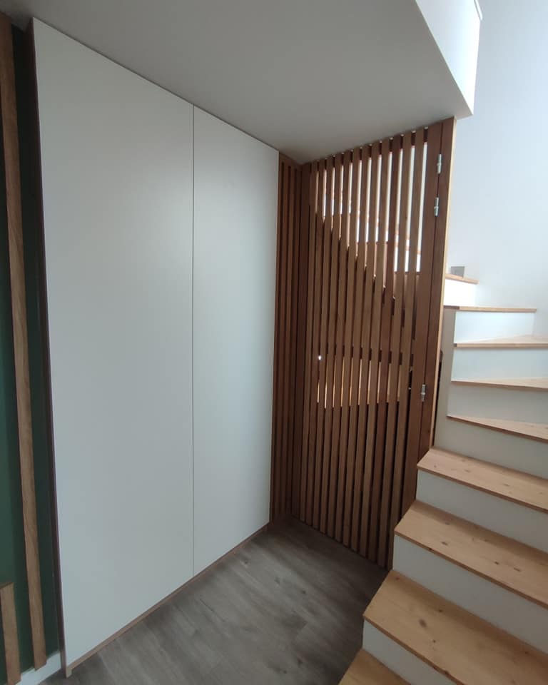amenagement sous escalier sur mesure treillieres fb creation bois