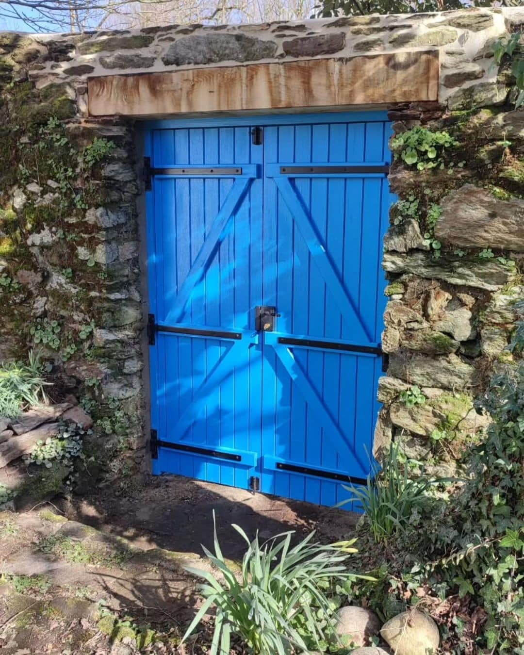 fabrication porte sur mesure extérieure bois exotique – Fb Creation bois menuisier Nantes meuble sur mesure bois metal fbcreation bois treillieres
